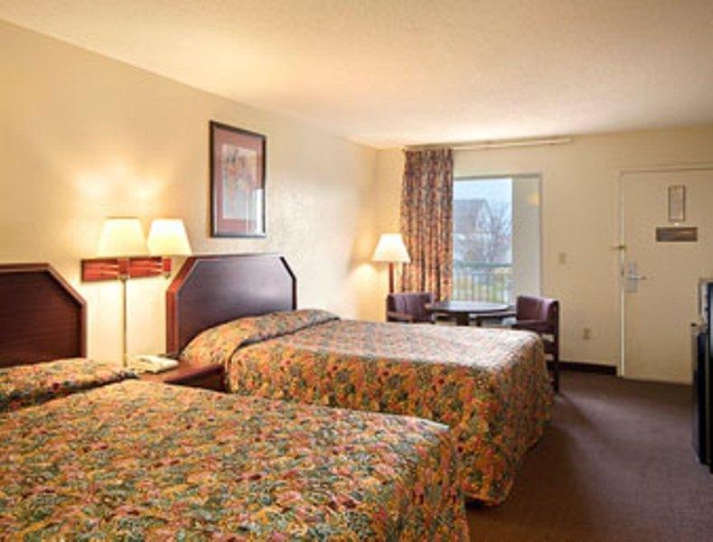 Hotel Super 8 Stafford Habitación foto